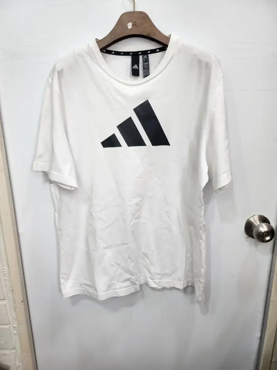 (2XL,110) adidas 아디다스 반팔티셔츠 !~~ 넘넘이뿜 !!